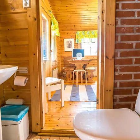 Semesterbostad Niemenkaerki- Vaikon Loma 8 By Interhome